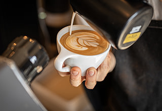 LATTE GRAPHIC　たまプラーザ店